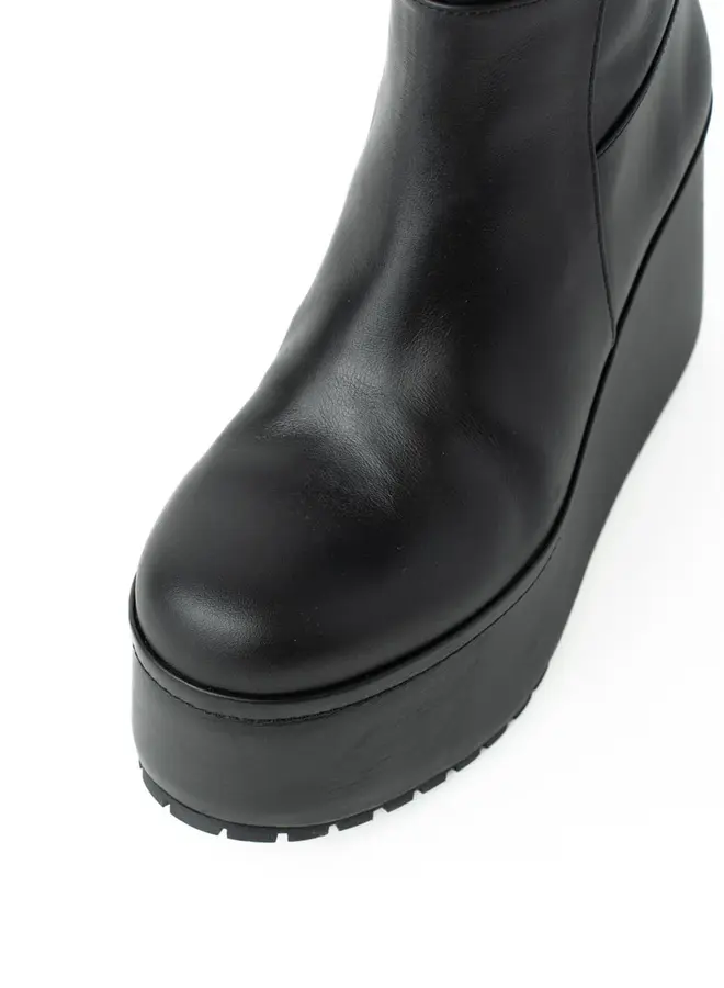 Paloma Barcelo- Barta Track Nappa- Black