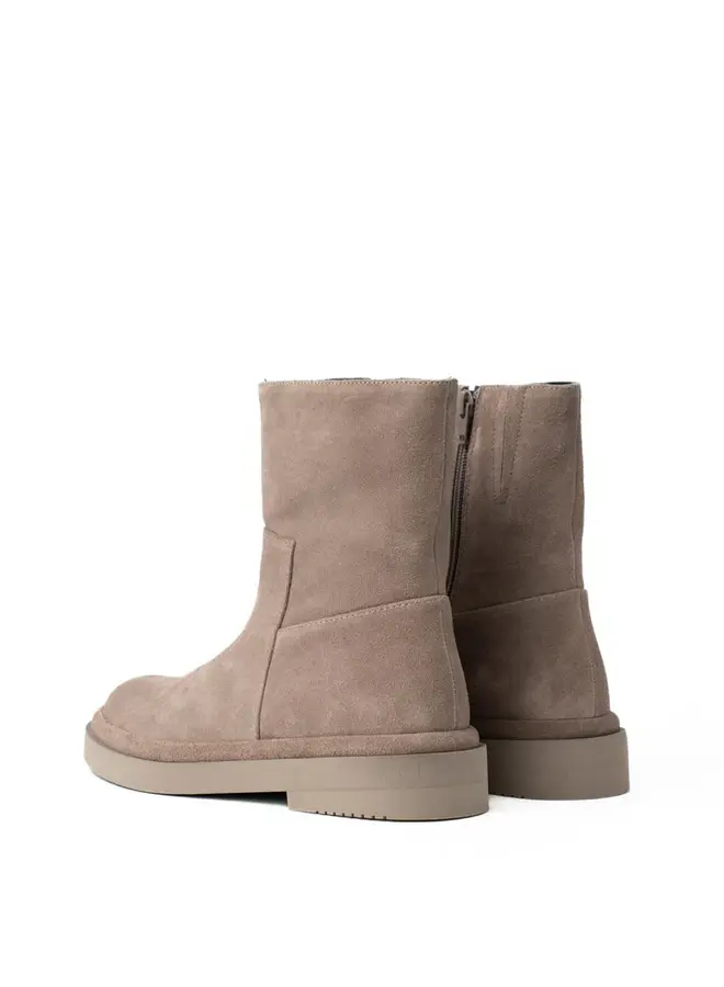 Paloma Barcelo- Carla Suede- Taupe