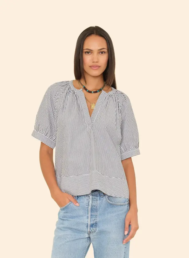 Xirena- Josette Top- Slate Black