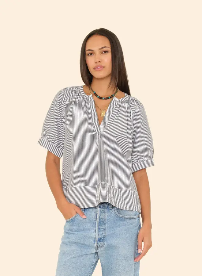 Xirena- Josette Top- Slate Black