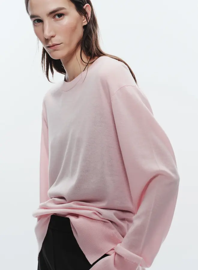Saint Art- Dean Oversized Merino Wool Sweater- Pink