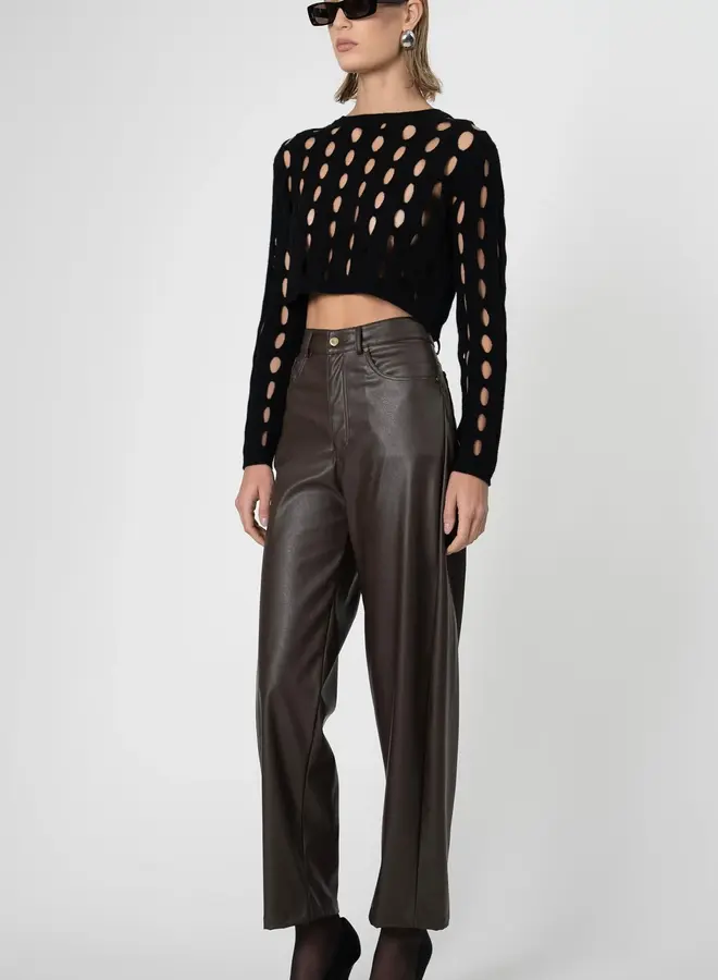 Nonchalant- Aria Crop Sweater- Black