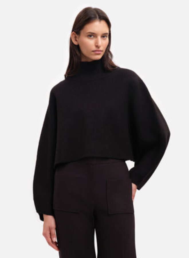 Margaux Lonnberg- Otis- Black