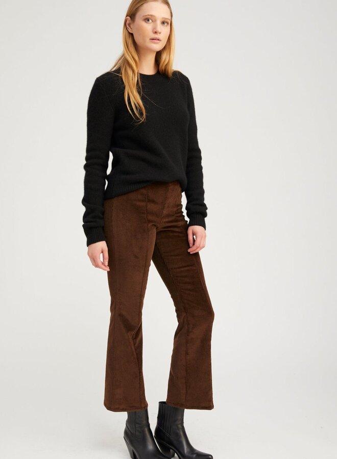 SPRWMN- Ankle Flare w/ Princess Seam- Americano