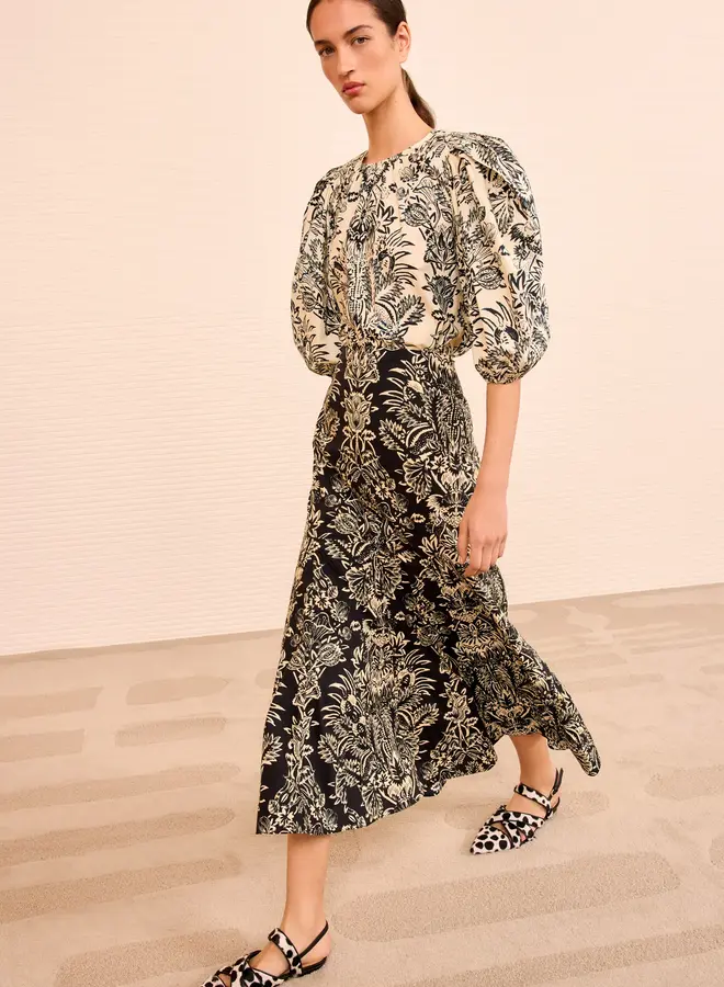 Ulla Johnson- Clarisse Trumpet Midi Skirt- Noir Flora