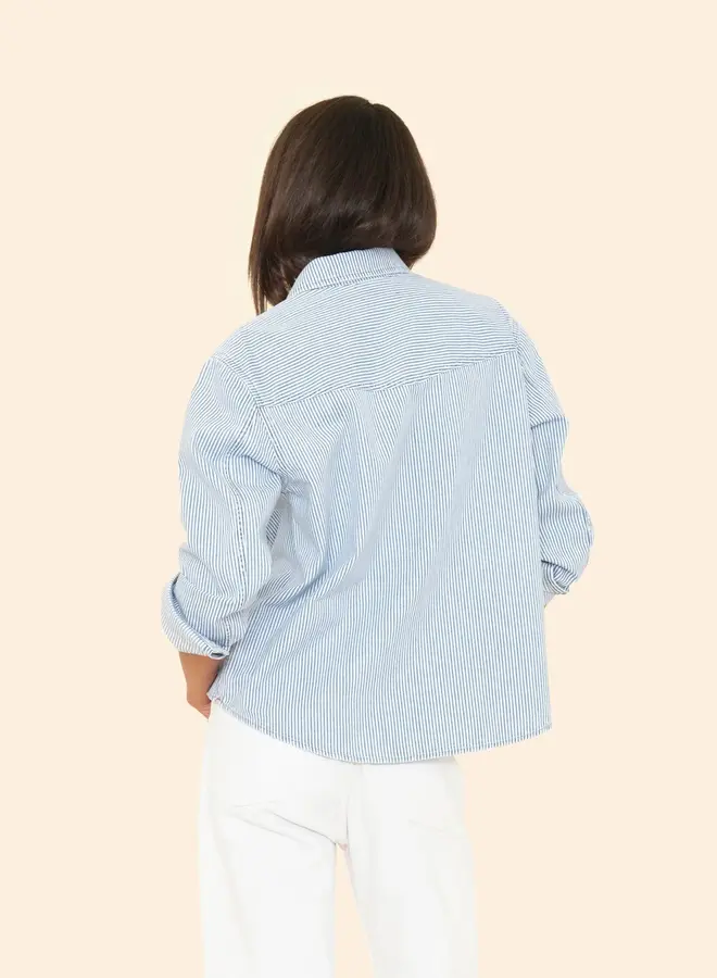 Xirena- Byron Shirt- Blue Railroad