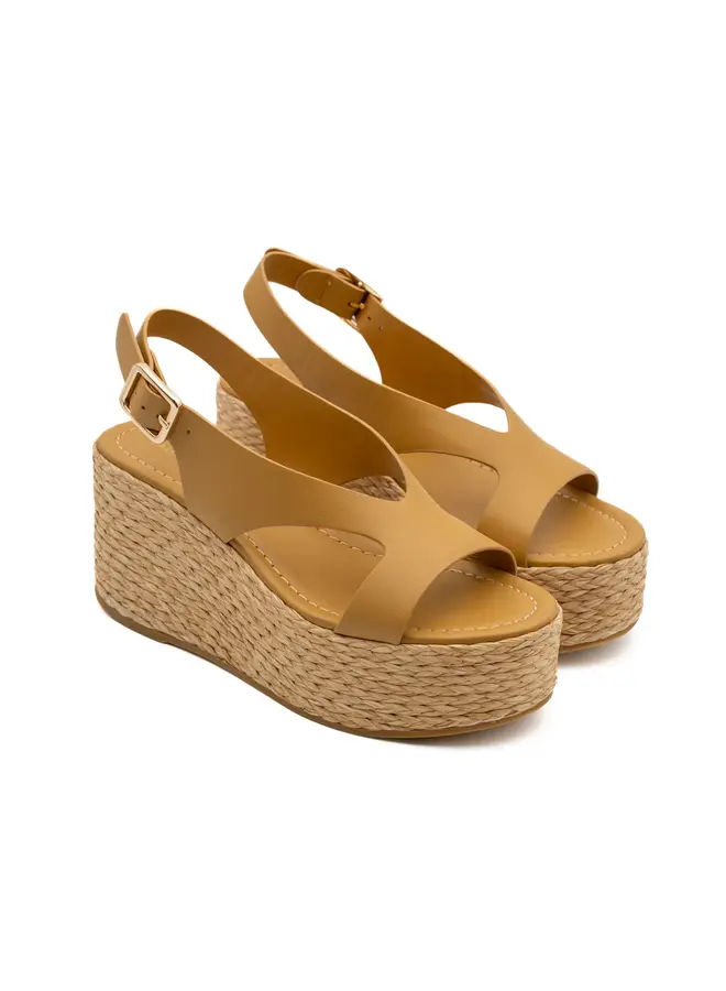 Paloma Barcelo- Hudson- Ochre