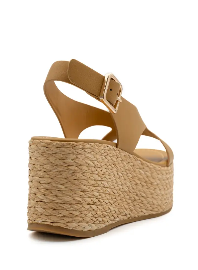 Paloma Barcelo- Hudson- Ochre