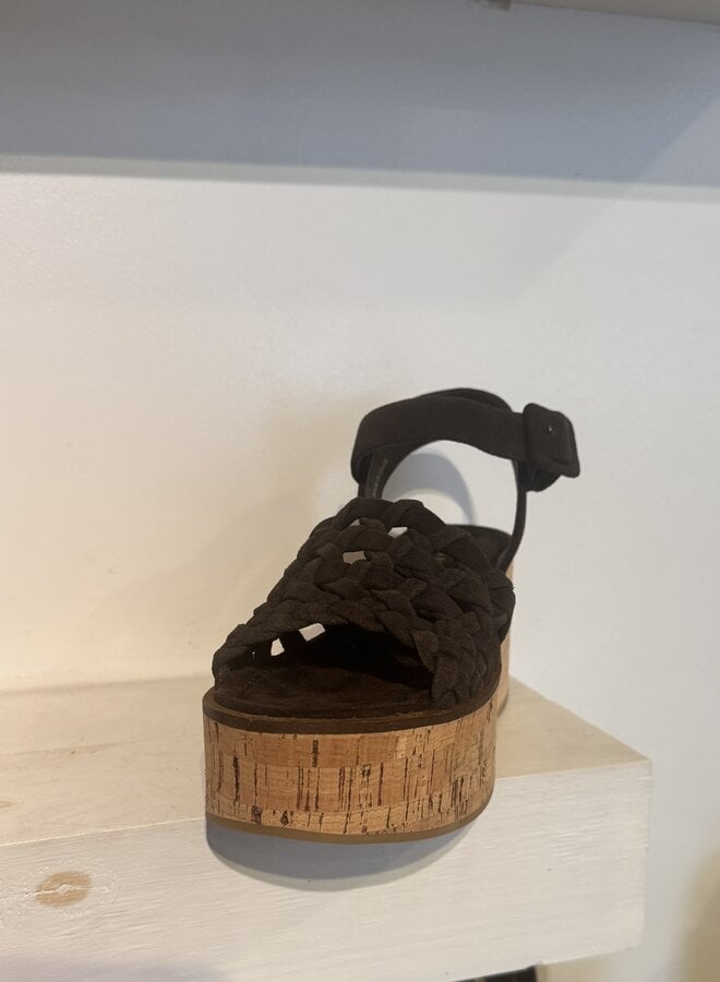 Paloma Barcelo- Ressy- Chocolate