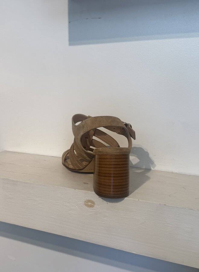 Laura Bellariva- Velour Mou- Cuoio