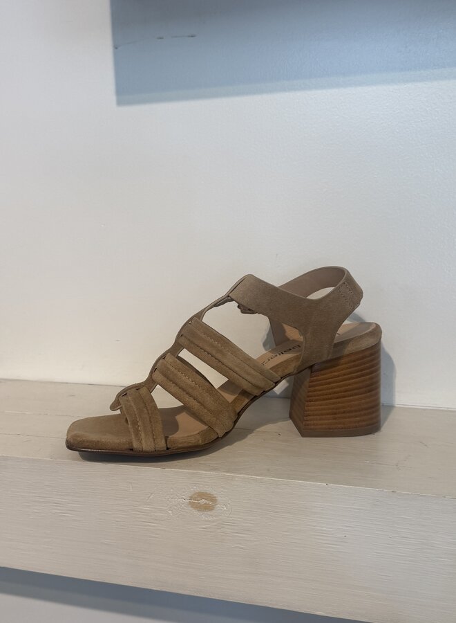 Laura Bellariva- Velour Mou- Cuoio