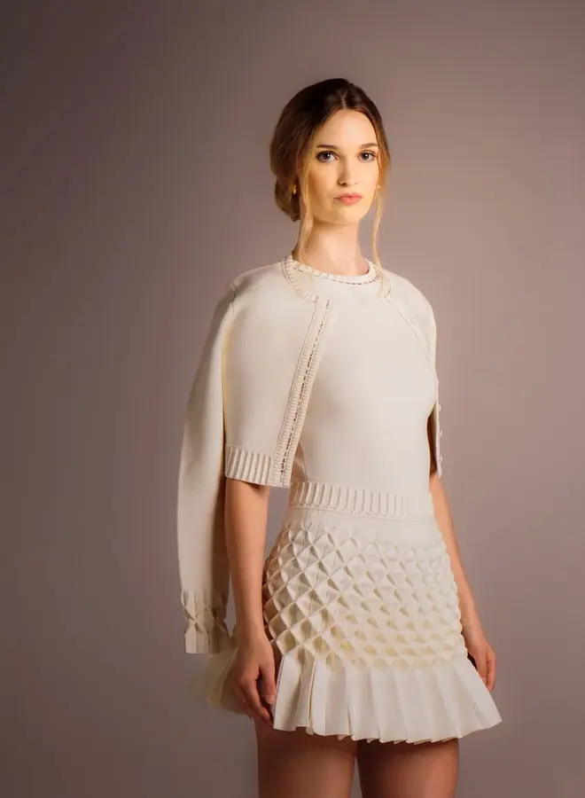 A.Lynn- Saundra Tee- Ivory