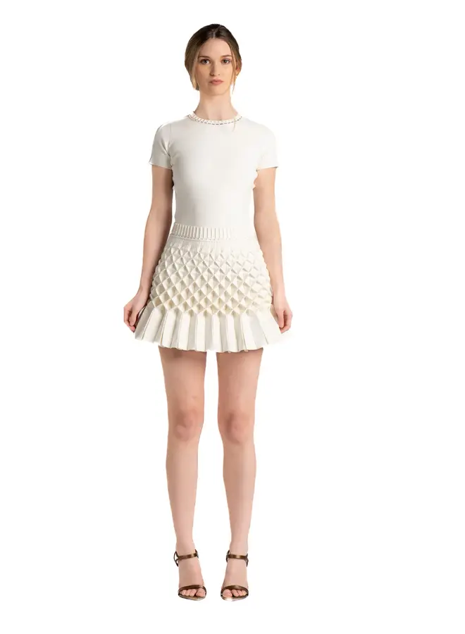 A.Lynn- Saundra Tee- Ivory