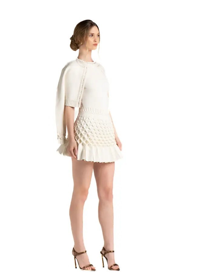 A.Lynn- Saundra Tee- Ivory