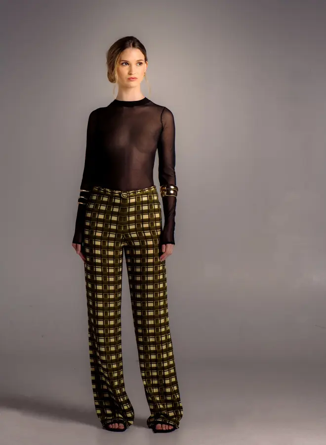 A.Lynn- Angela Top- Black