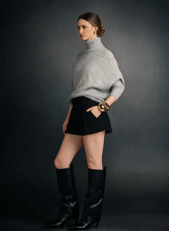 A.Lynn- Leona Sweater- Grey