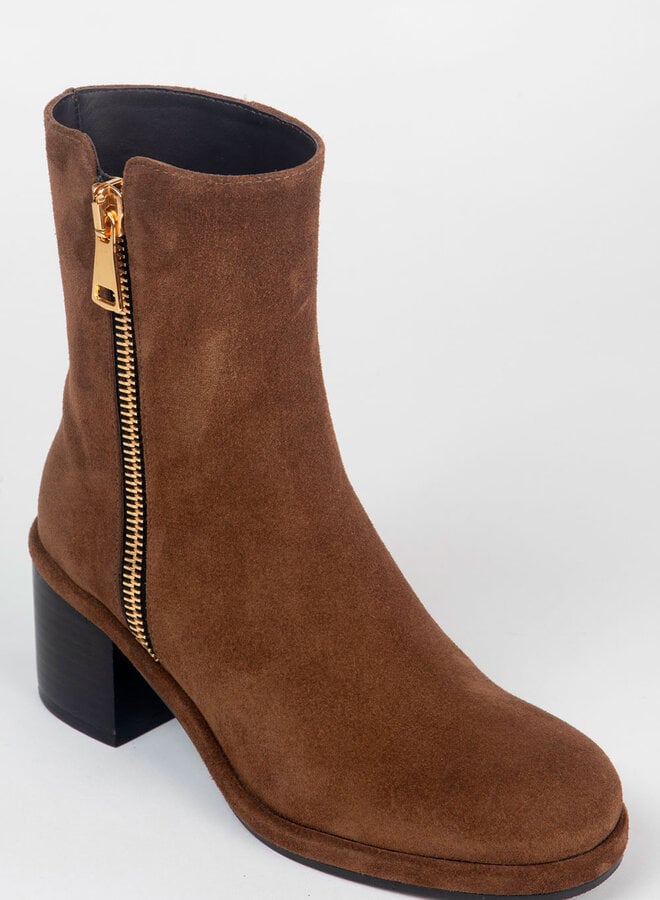 Homers- Crosta Chestnut Sonia