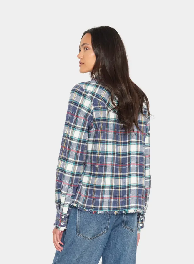 Xirena- Eastwood Shirt- Moonwash Blue