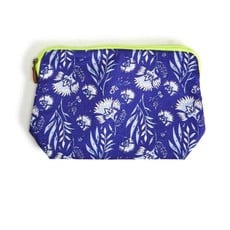 Two's Company Floral Travel Pouch Green