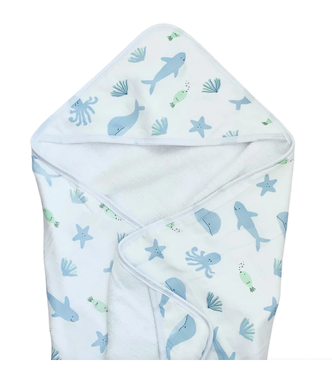 Hooded Towel Under the Sea