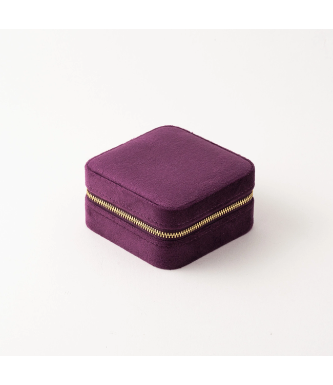 Bon Voyage Square Travel Case