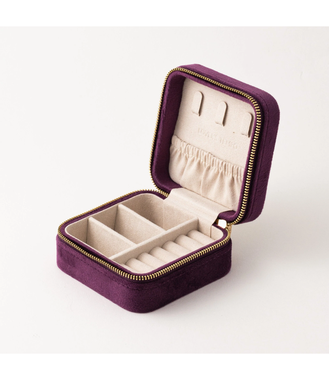 Bon Voyage Square Travel Case