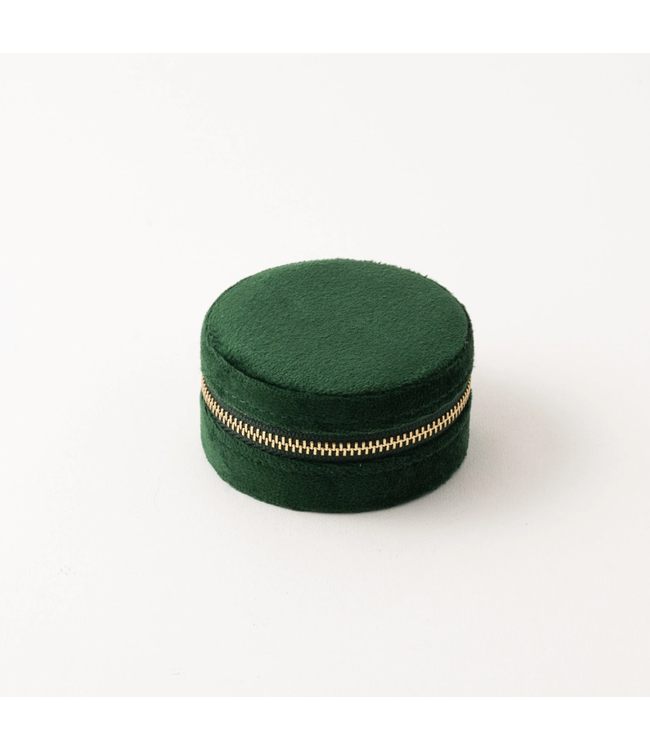 Bon Voyage Circle Travel Case