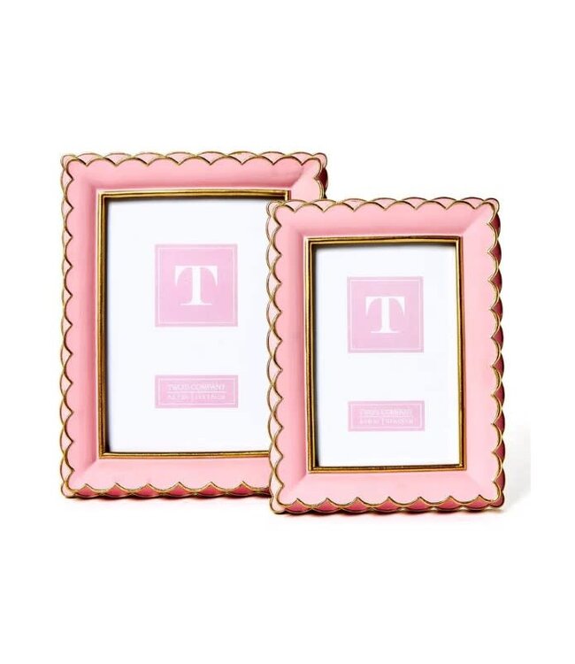 Pink Scalloped Picture Frame