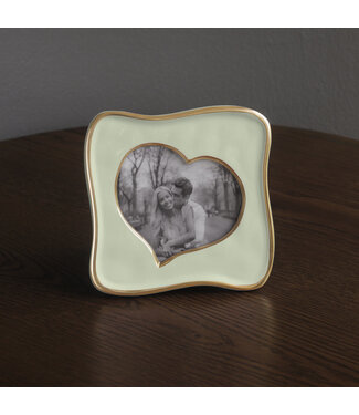 Beatriz Ball FRAME Encanto Curved Heart 5 x 5 (Pistachio)