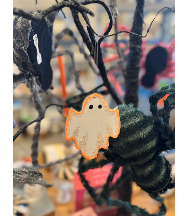 Cynthia Kolls Ghost Ornament (Assorted)