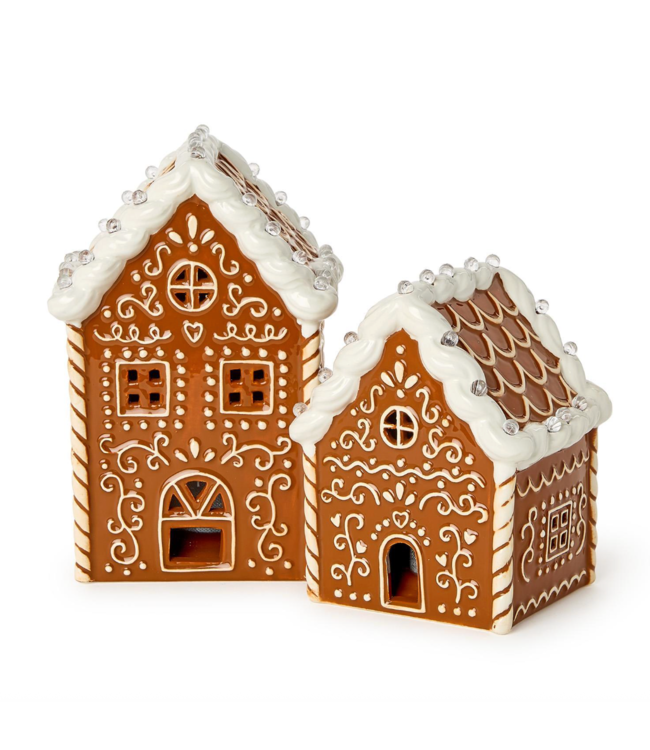 Light-Up Gingerbread House