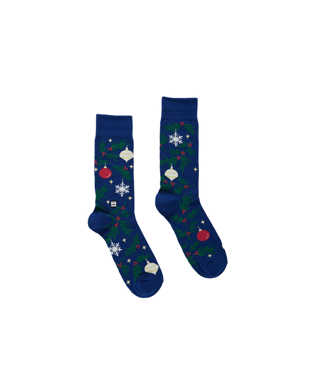 Bonfolk Holly Leaves Socks