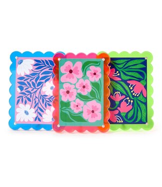 Two's Company 4x6 Scalloped Edge Acrylic Photo Frame