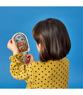 Kikkerland Wooden Pinball assorted