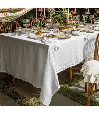 Juliska Berry Scallop 60x20 Tablecloth, White