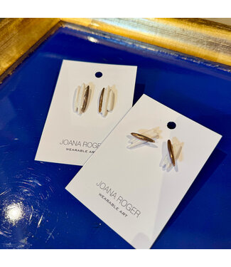 Objects in Clay Small Reeds with gold earring