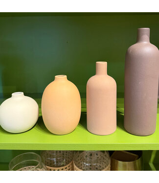 Pamela Dennis S/4 Ceramic Vases