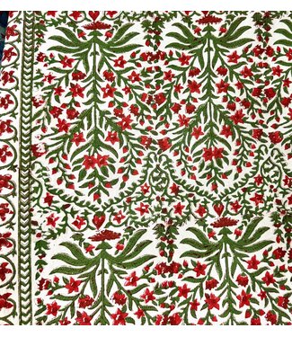 Don Lino Green and red print tablecloth