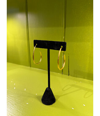 Laura McClendon Gold Ear Threader Hoop