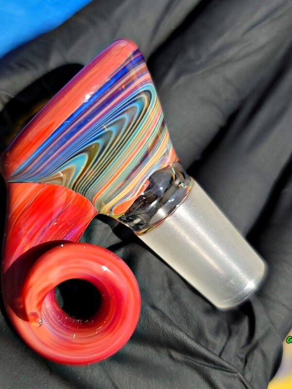 BlackT Slide Linework with Horn