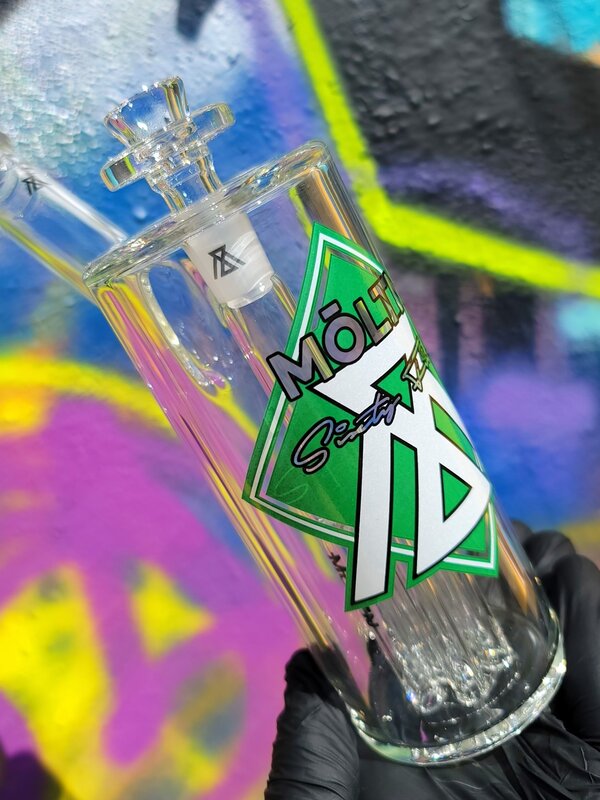Moltn Glass Moltn Bubbler 65 Tree