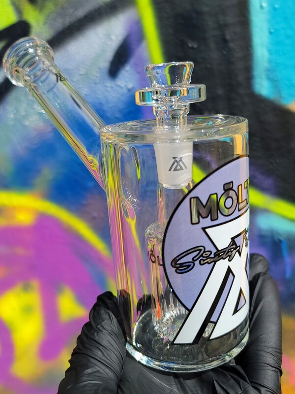 Moltn Glass Moltn Bubbler 65 Can
