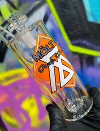 Moltn Glass Moltn Bubbler 65 Can