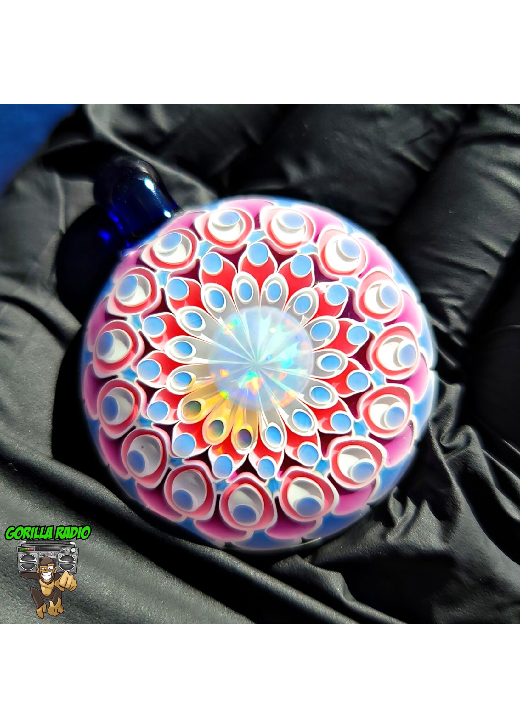Olour Pendants