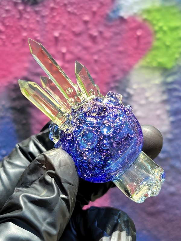 Based Crystal Spinner Cap