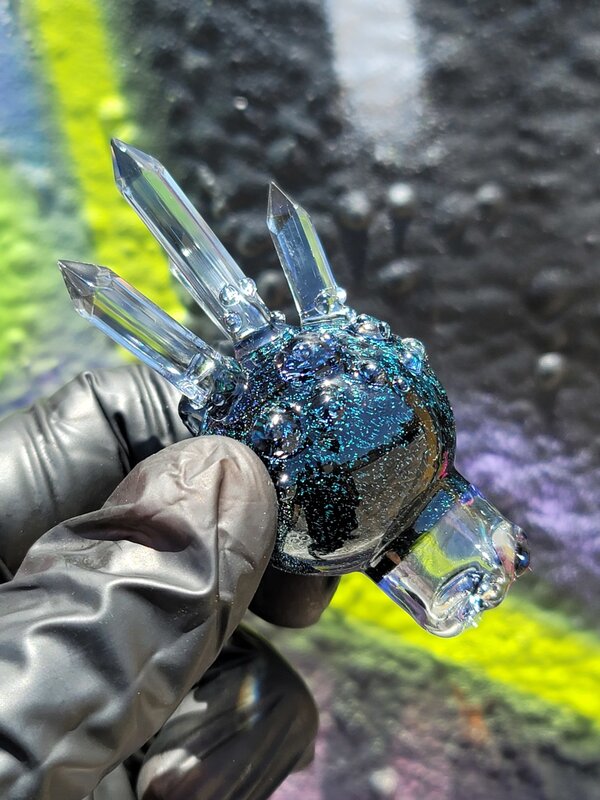 Based Crystal Spinner Cap