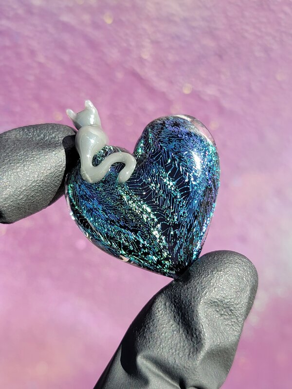 Sakibomb Pendants