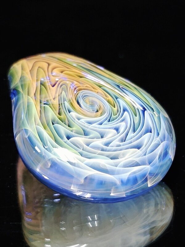 Hefe Fume Pendant