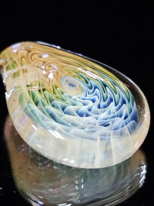 Hefe Fume Pendant