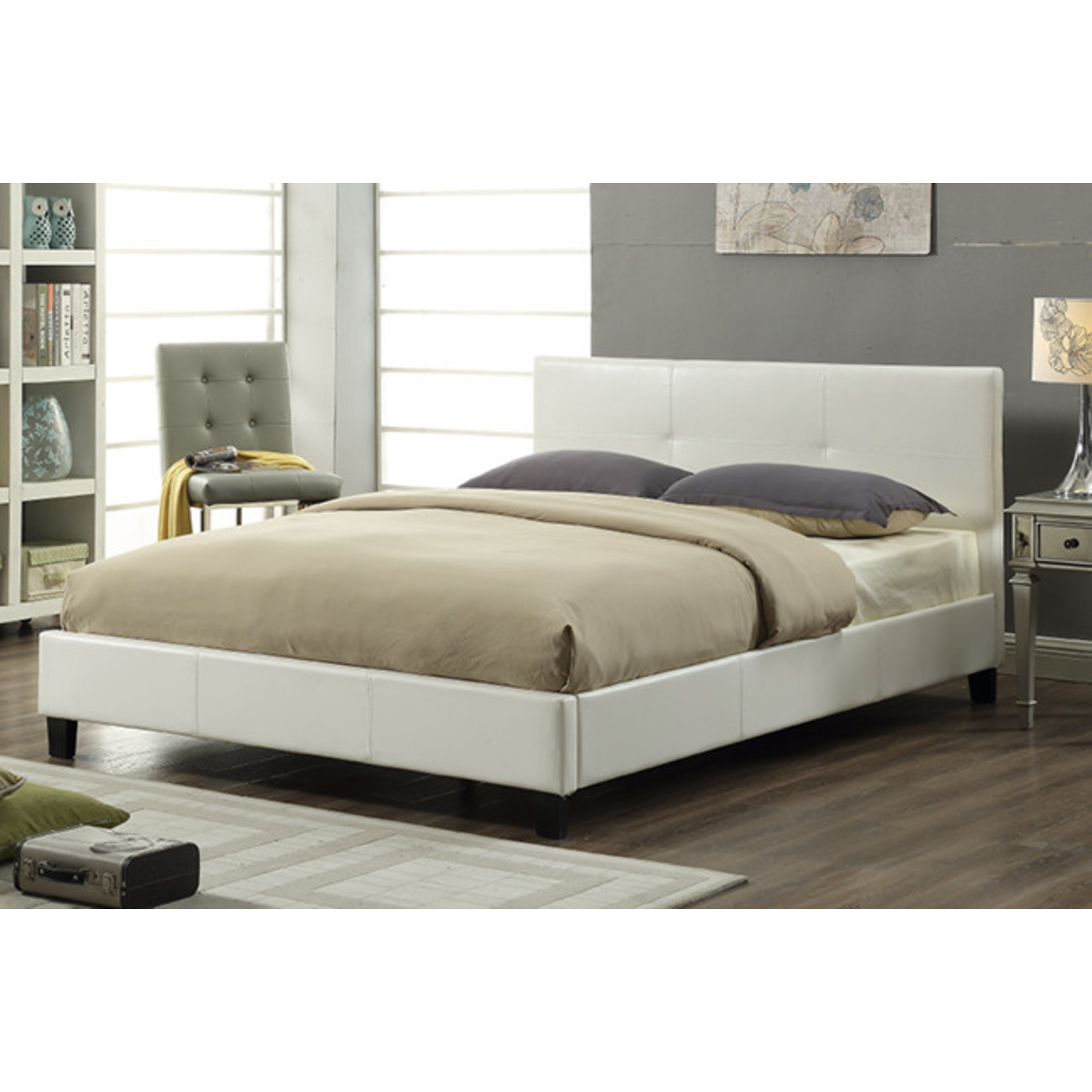 CADRE DE LIT DOUBLE EN SIMILICUIR BLANC